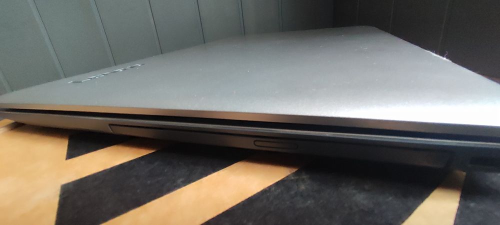 Lenovo Ideapad 320-15ISK jak NOWY