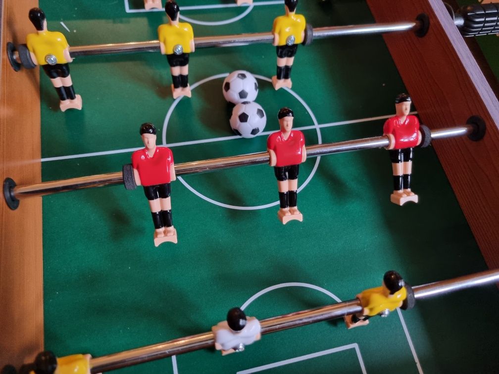 Piłkarzyki table football