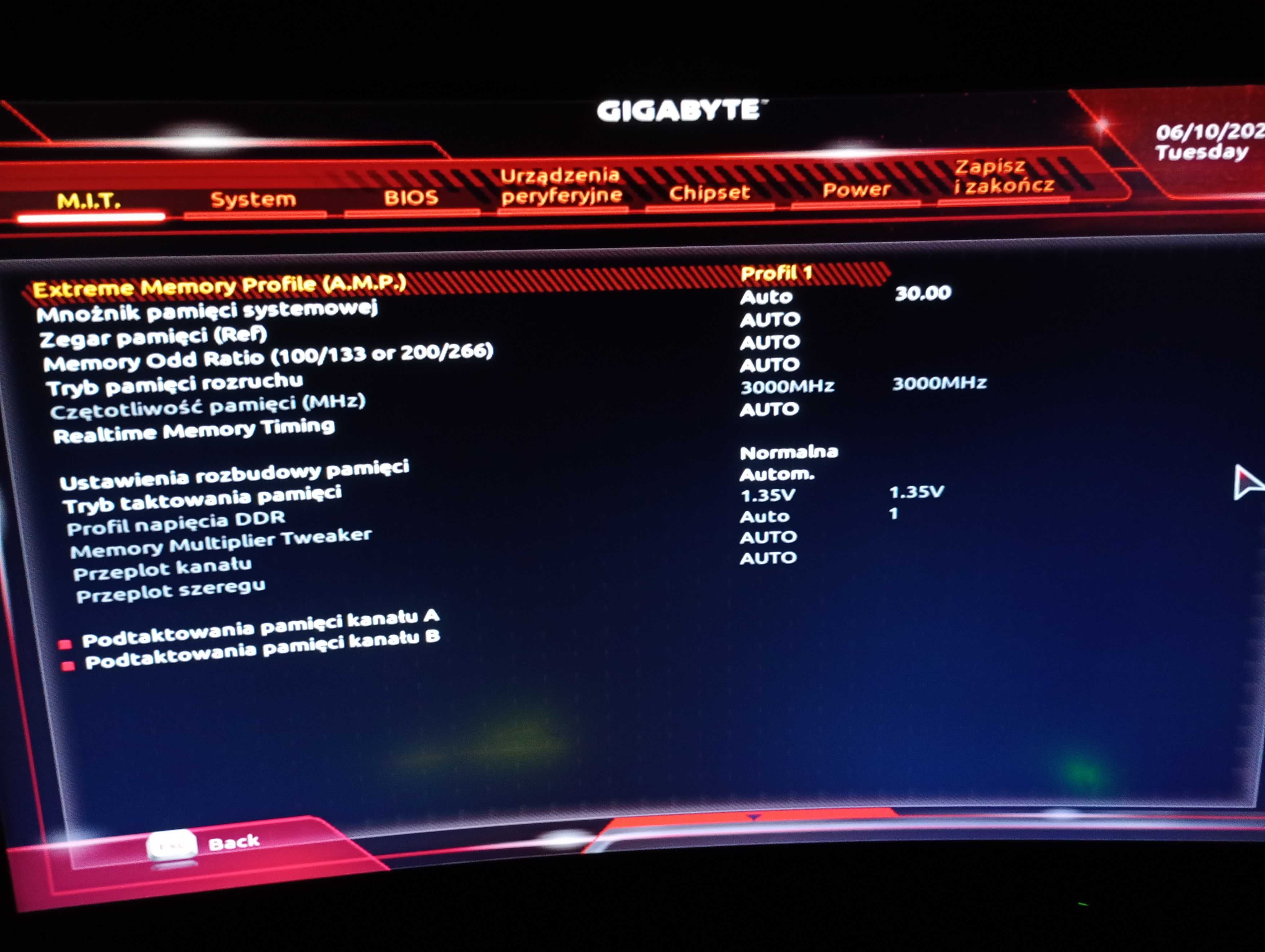 Pamięć RAM Crucial Ballistix 2x8GB 3000 MHz DDR4 CL15 – Stan BDB