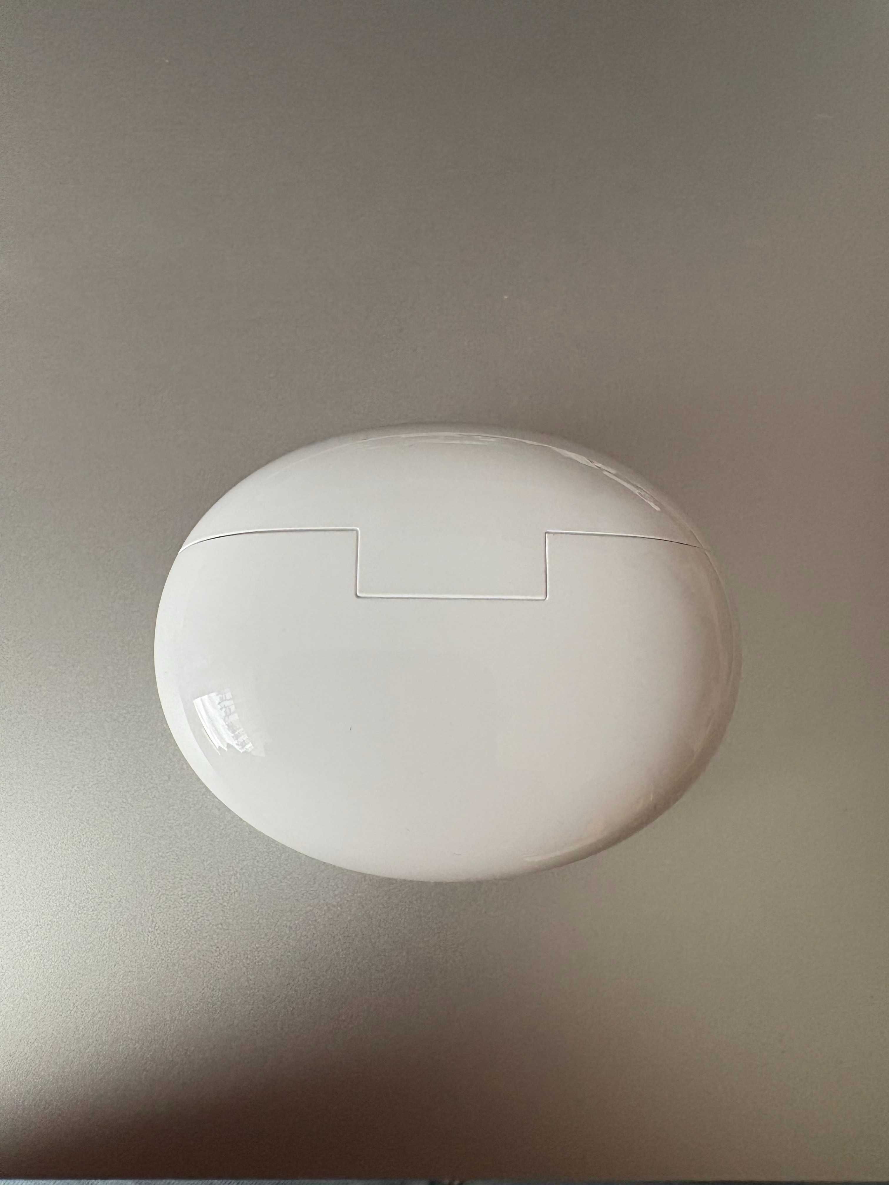 Huawei Freebuds 6i etui ładujące białe nowe