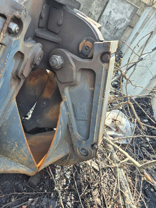 Chwytak hydrauliczny CAT (5-palczasty) GSH15B