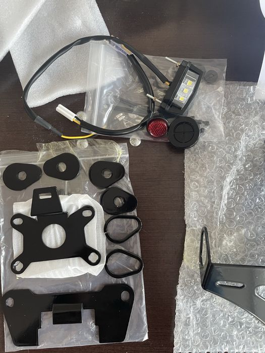 Suporte de matricula Yamaha MT07 2025+