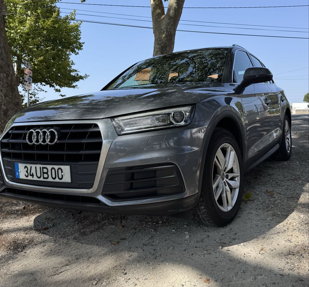 Audi Q5 2.0 Tdi 150 CV