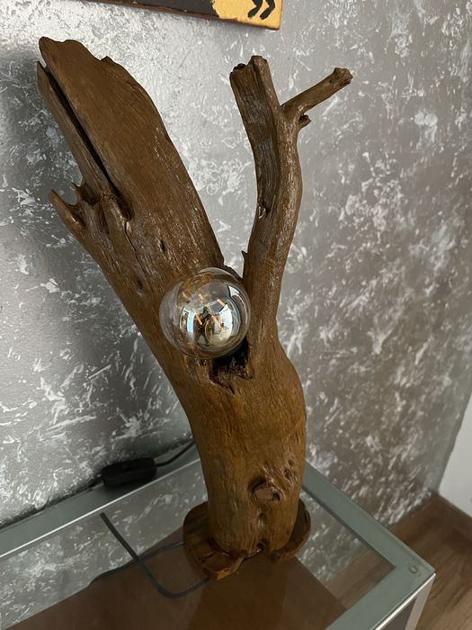 Candeeiro unico e original