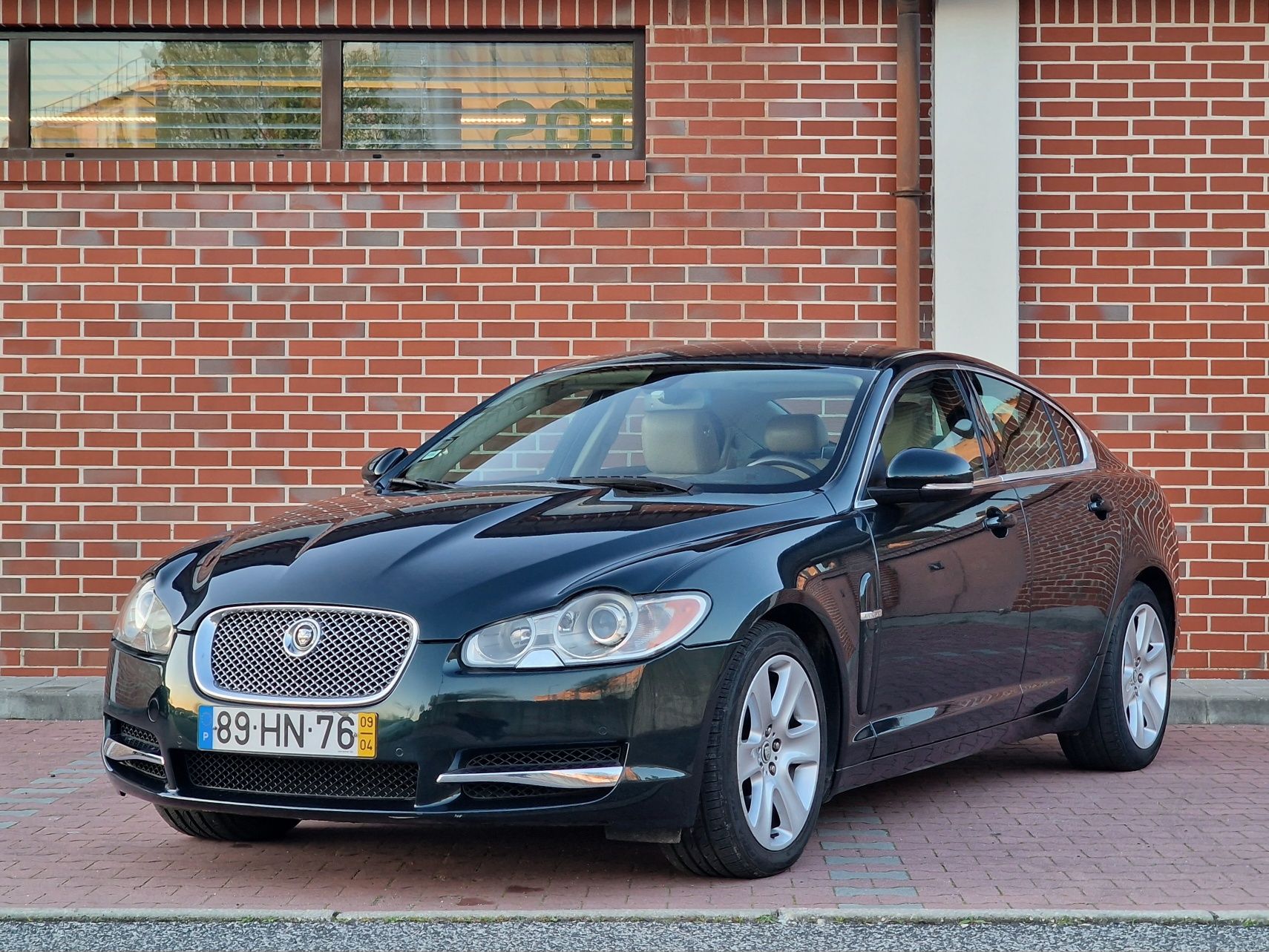 Jaguar XF 3.0 D V6 Luxury