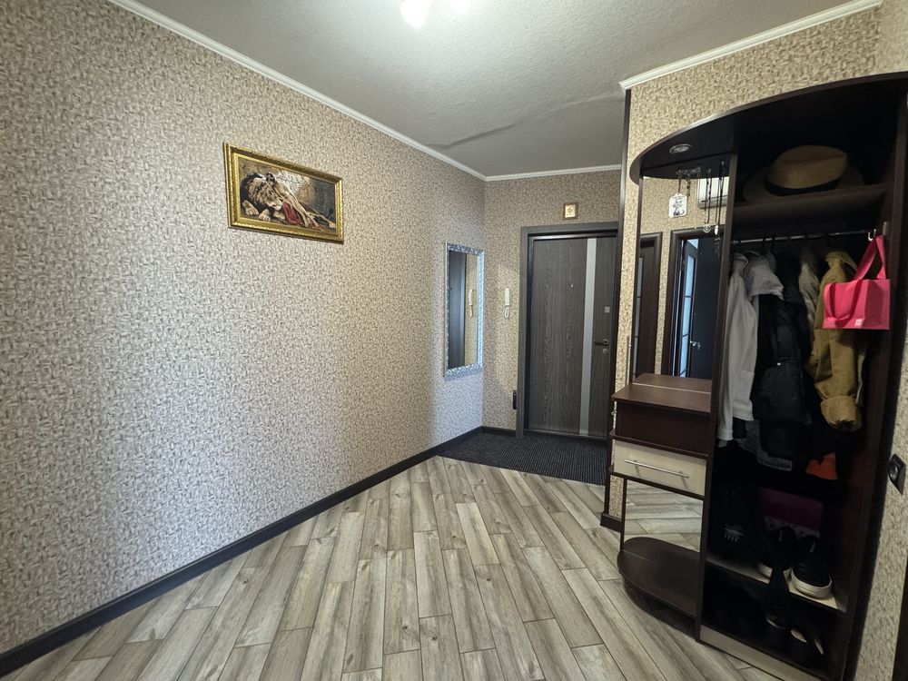 Продам чудову 3к квартиру з ремонтом в м. Миронівка