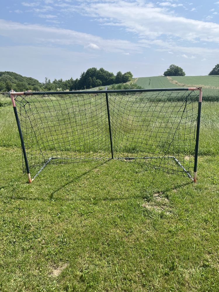 Bramka do piłki nożnej 1.6 m x 3 m