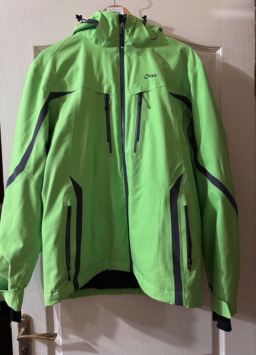 Лижна куртка в ідеальному стані зелена розмір М