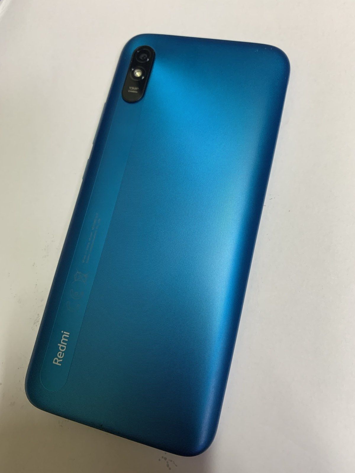 Продам андроид Redmi 9A в отличном состоянии.