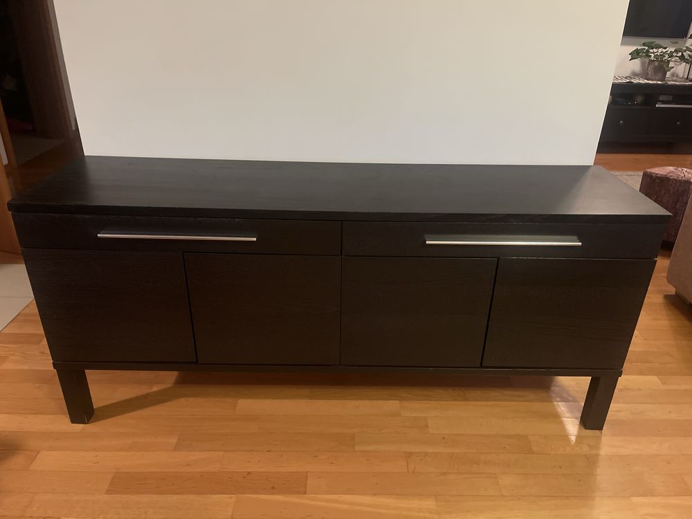 Bufet komoda Bjursta Ikea
