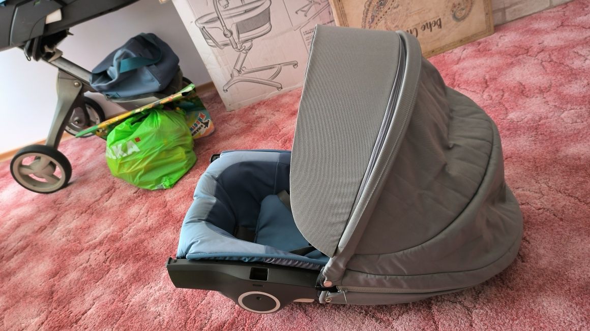 Дитяча коляска Stokke Xplory V3