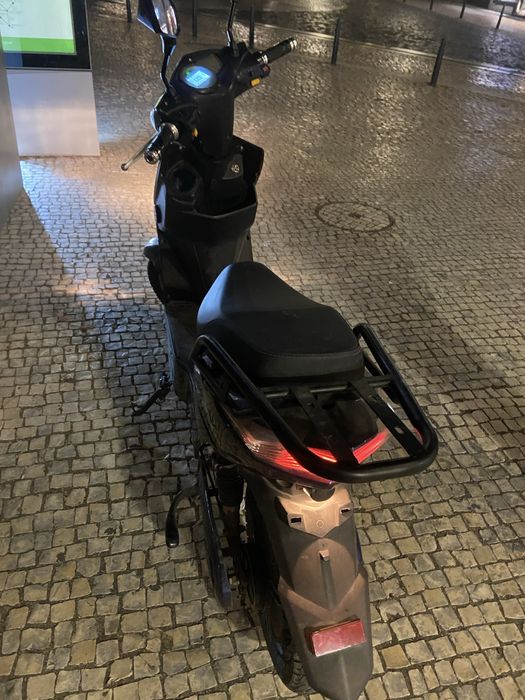 Moto elétrica (usada em bom estado)
