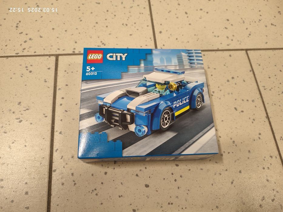 Nowy zestaw LEGO Radiowóz policyjny 60312