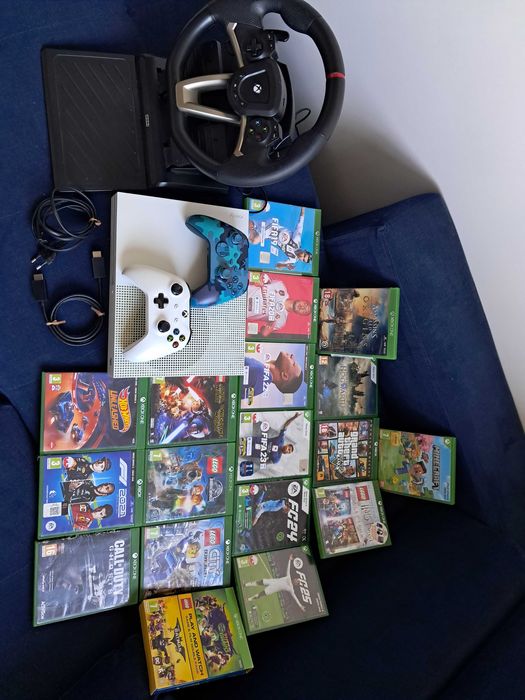 Xbox one S + kierownica + gry