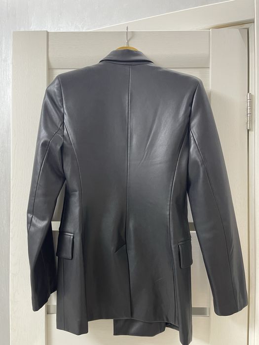 Шкіряний піджак Zara