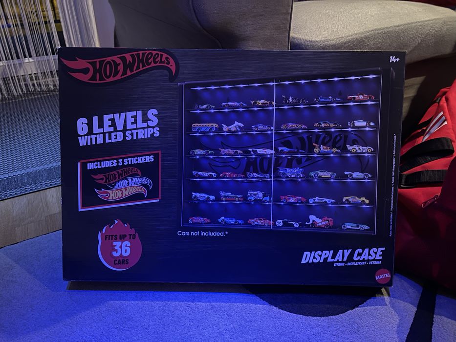 Nowa oryginalna gablotka Hot Wheels