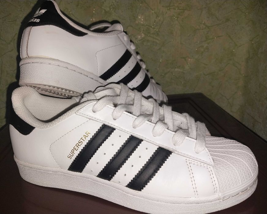 Кеди ADIDAS оригінальні 37р.