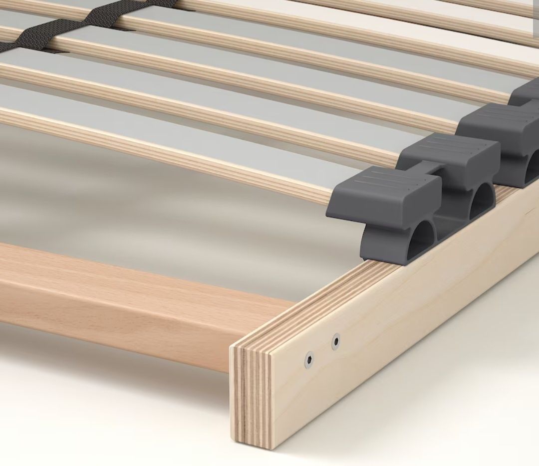 Łóżko IKEA MALM z materacem IKEA VESTERÖY stelaż szuflady jak nowe