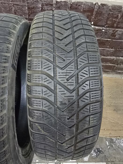 Para opon zimowych 195/55 R17 92H Pirelli SnowControl Winter 210 Serie