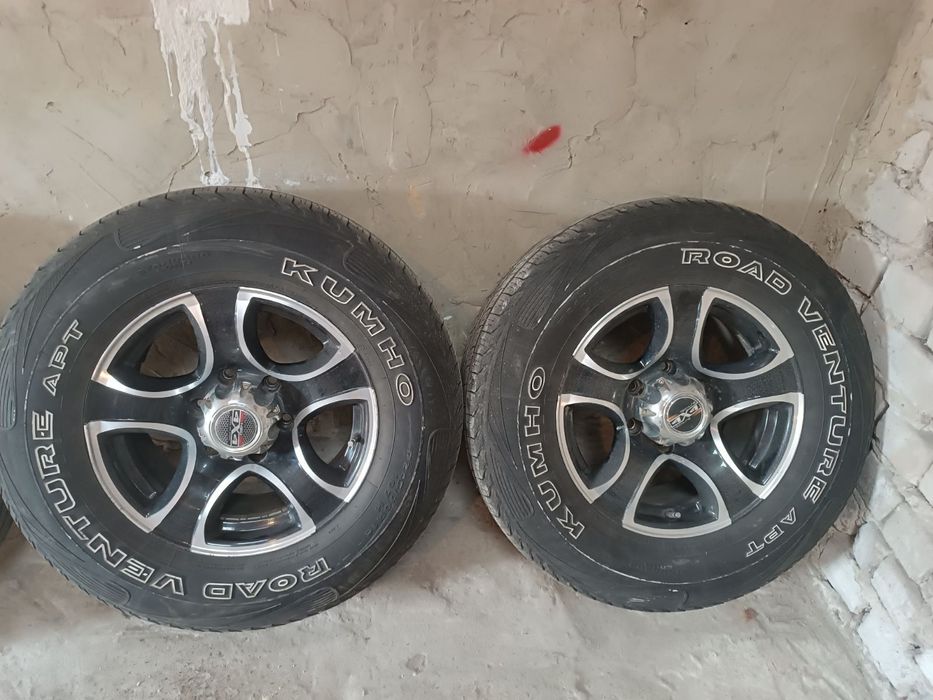 Диски р 16  на Опель фронтера