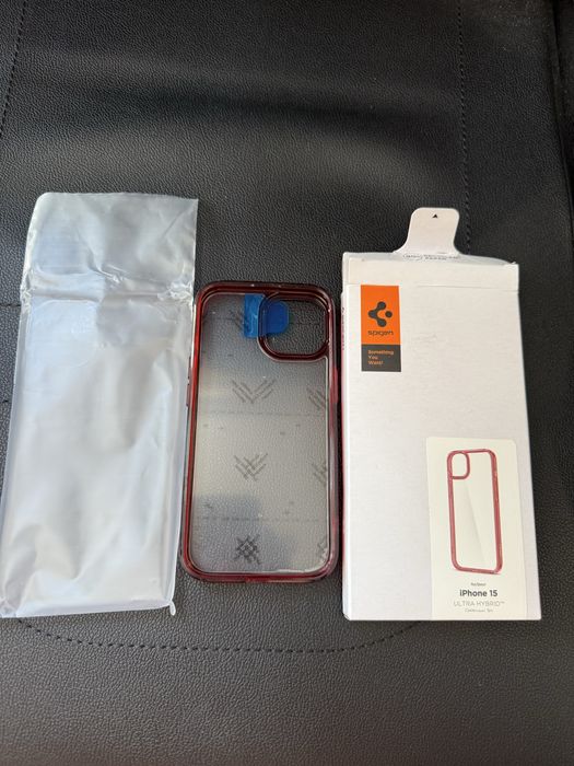 ЧохолSpigen Ultra Hybrid Designed for iPhone 15 Case (2023)
