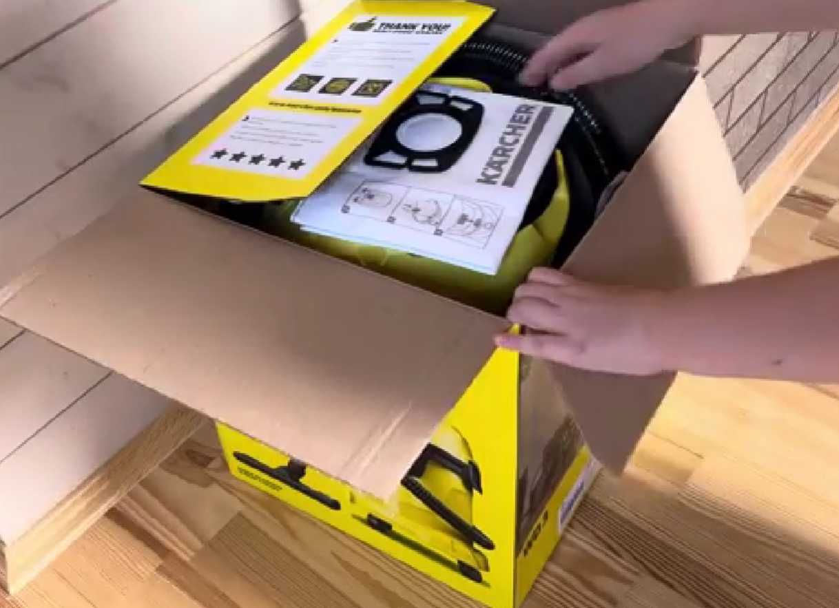 Комплектний пилосос з патронним фільтром karcher