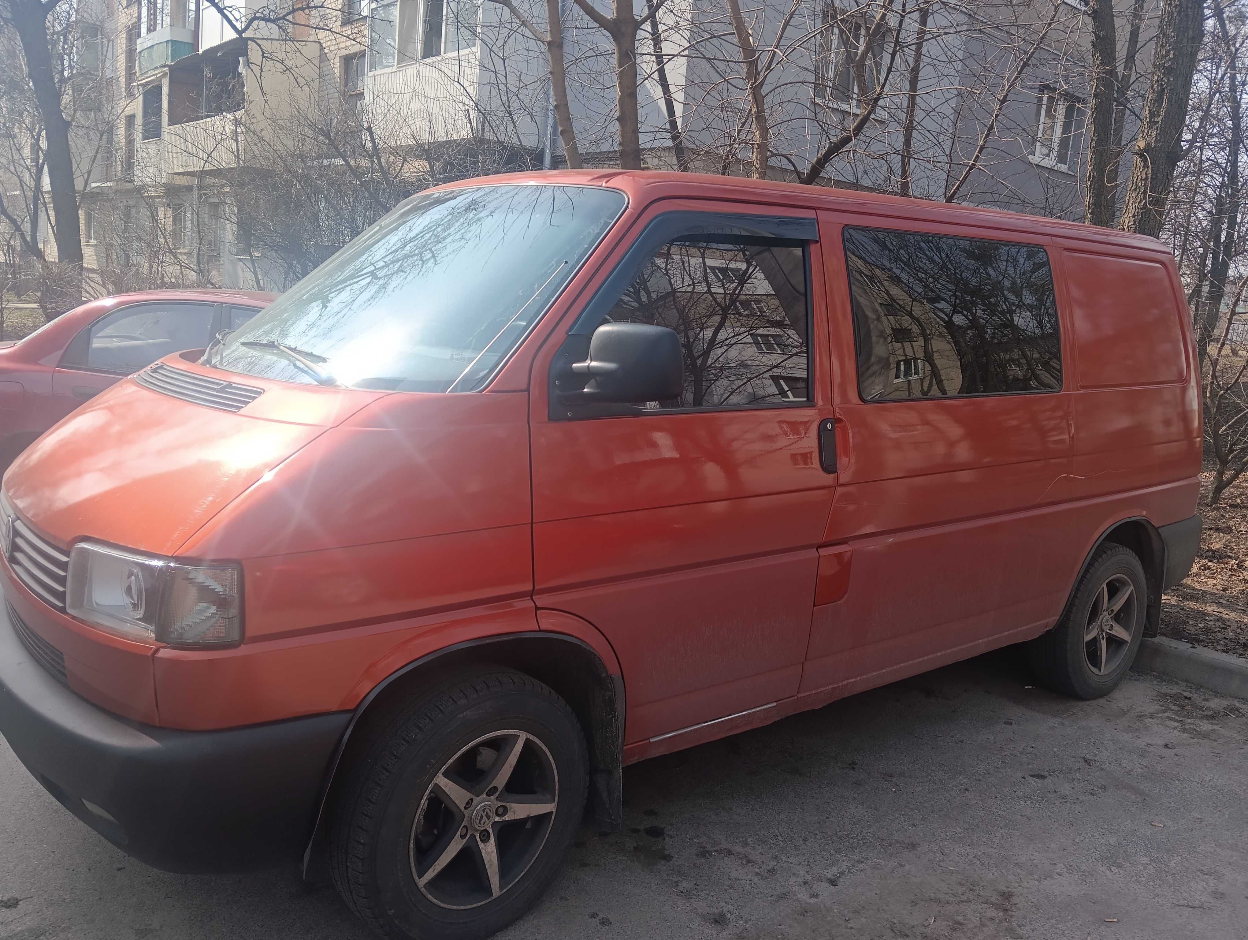 Volkswagen Transporter 4