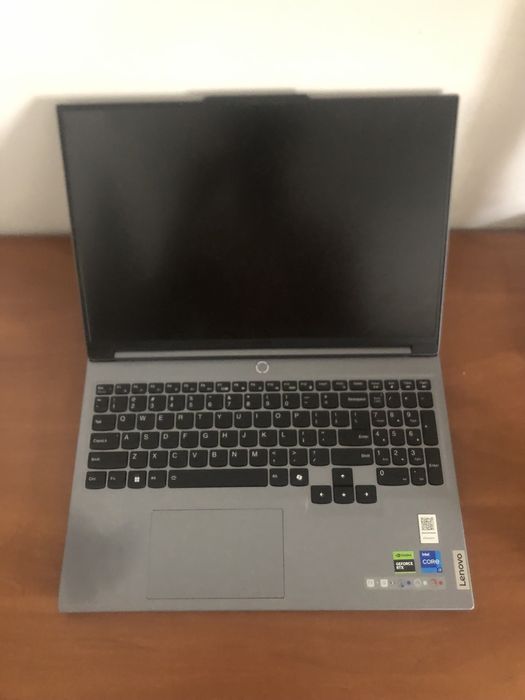 Lenovo Legion 5-16 i7-13650HX / 16GB / RTX 4060 – na części