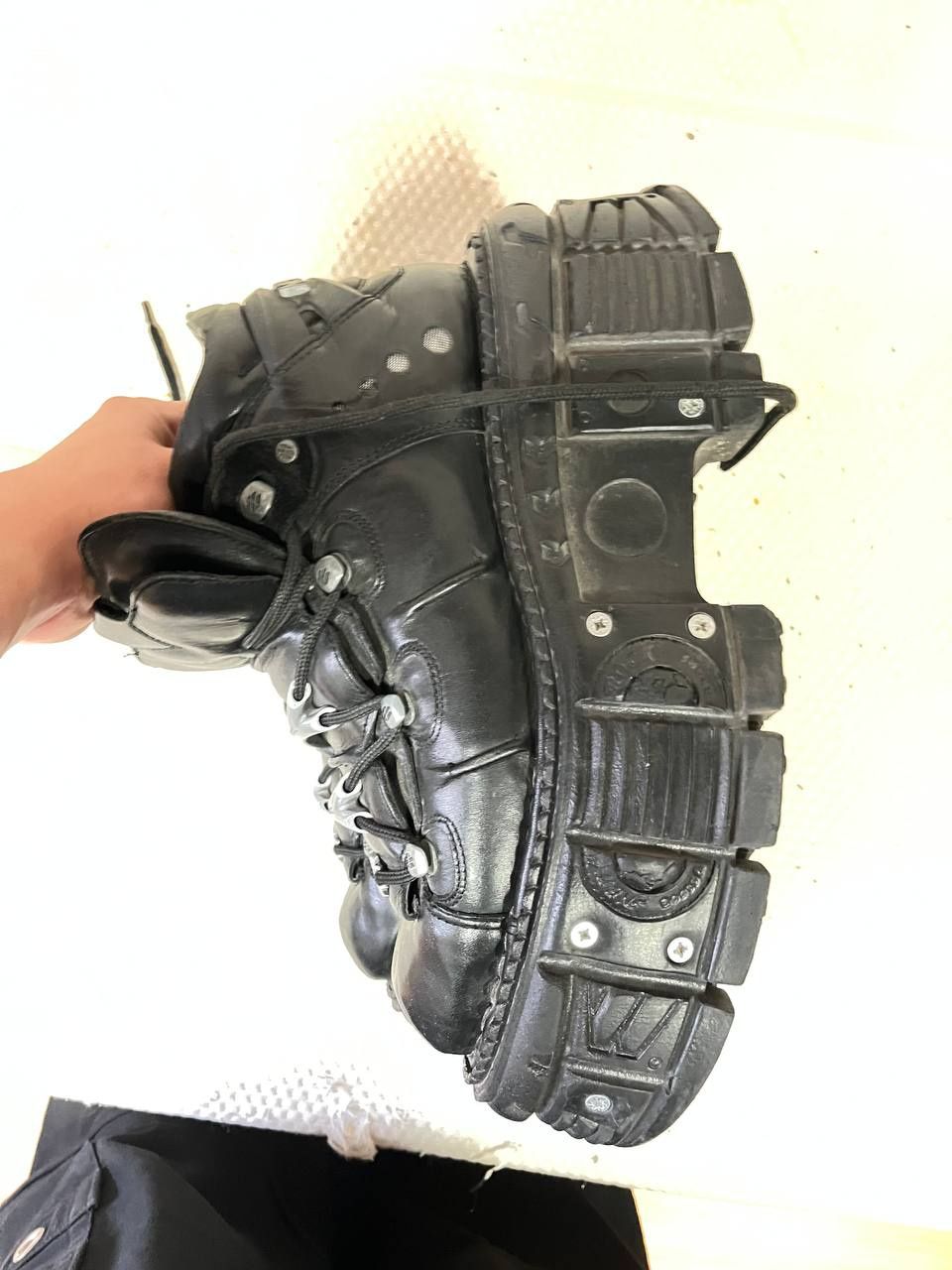 New Rock M-TANK-106-C