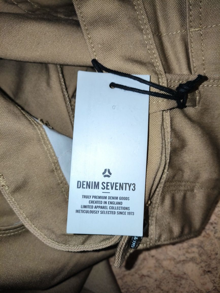 Продам новые модные брюки Denim с бирками