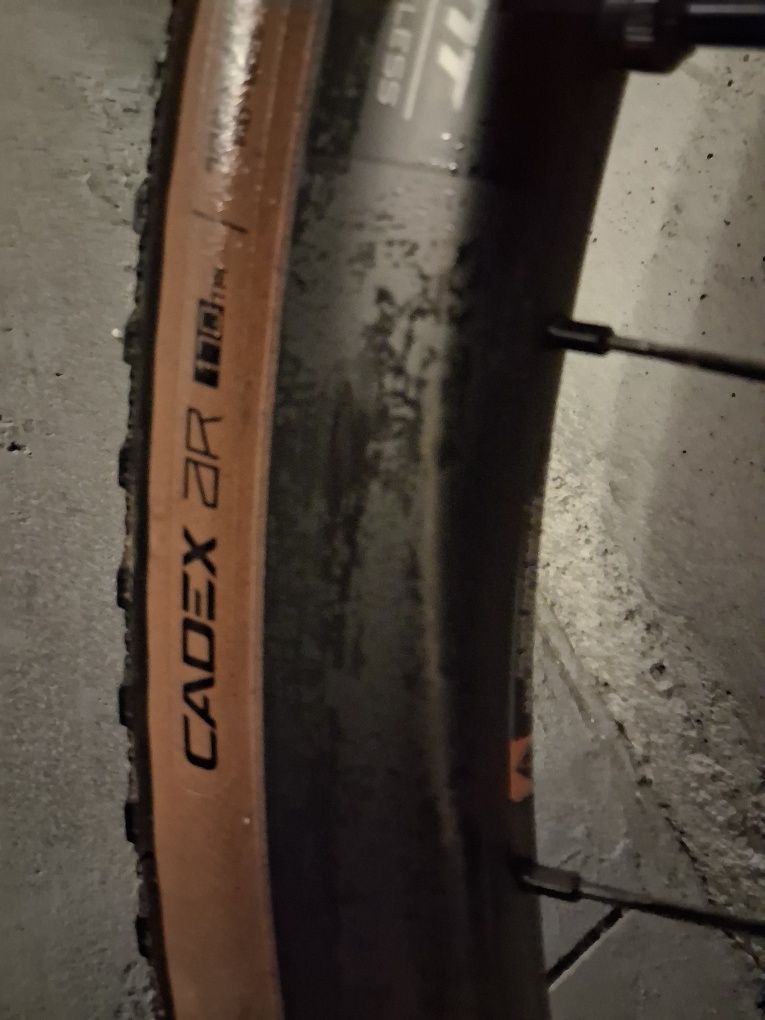 Rodas Gravel Carbono GIANT CRX1 35mm (Completas)