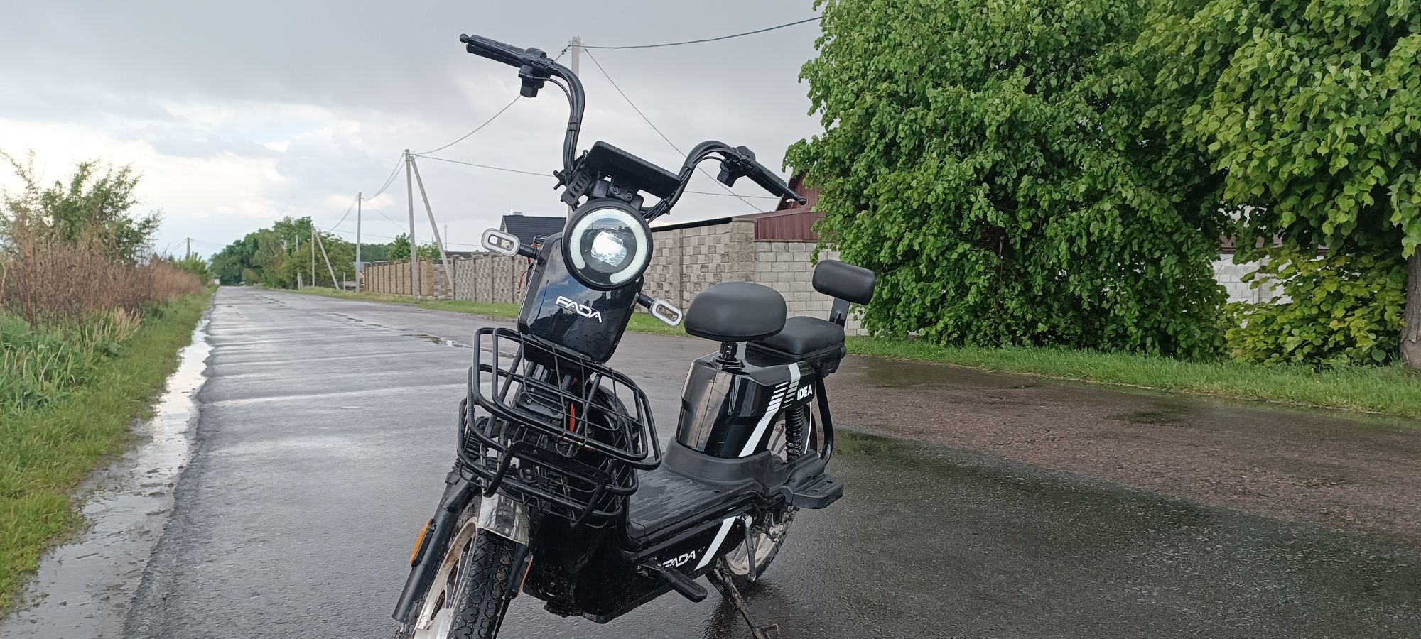 Продам скутер хороший стан