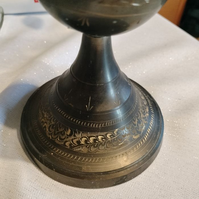 Mosiężna figura jelenia wysokość 50 cm