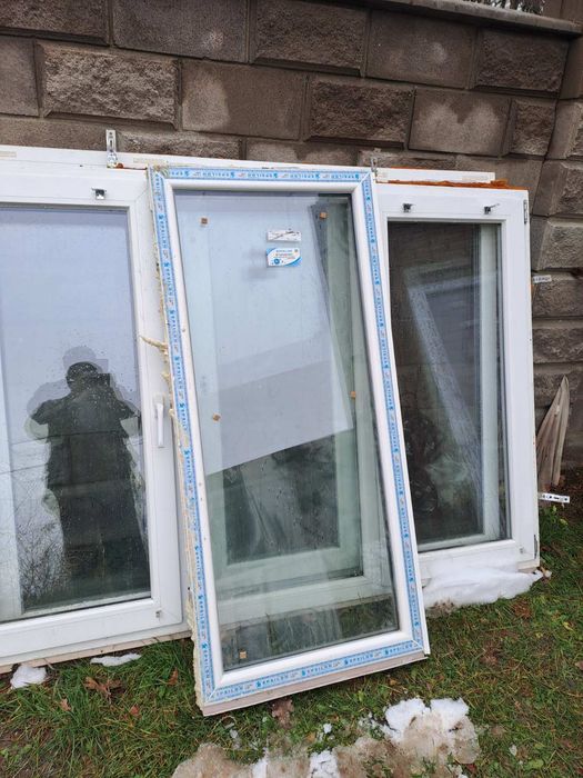 Вікна пластиков ВІДКРИВНІ І ГЛУХІі.Двері пластикові