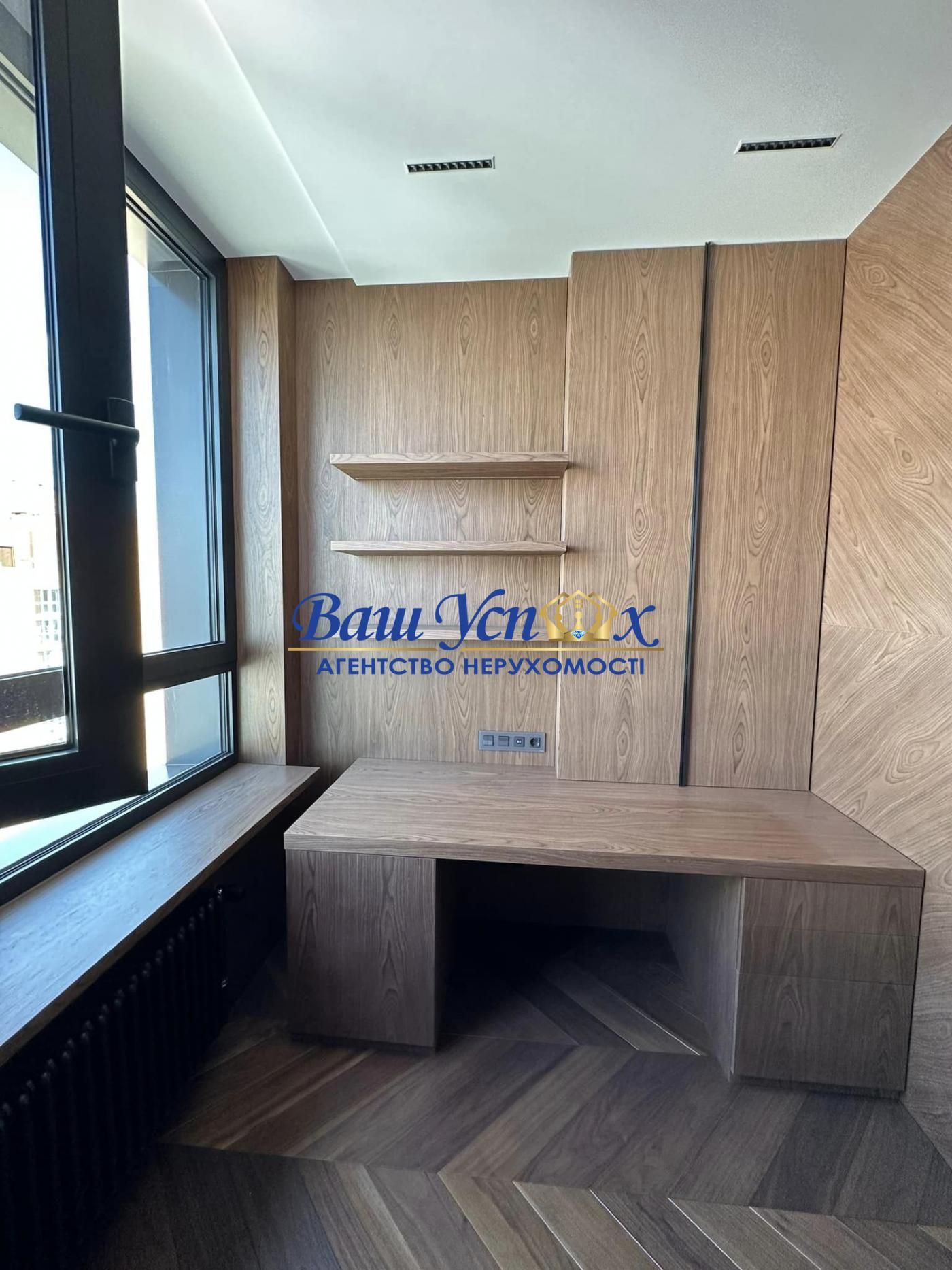 Продаж 4 ком с новым ремонтом  в  ЖК Tetris Hall, центр Киева.