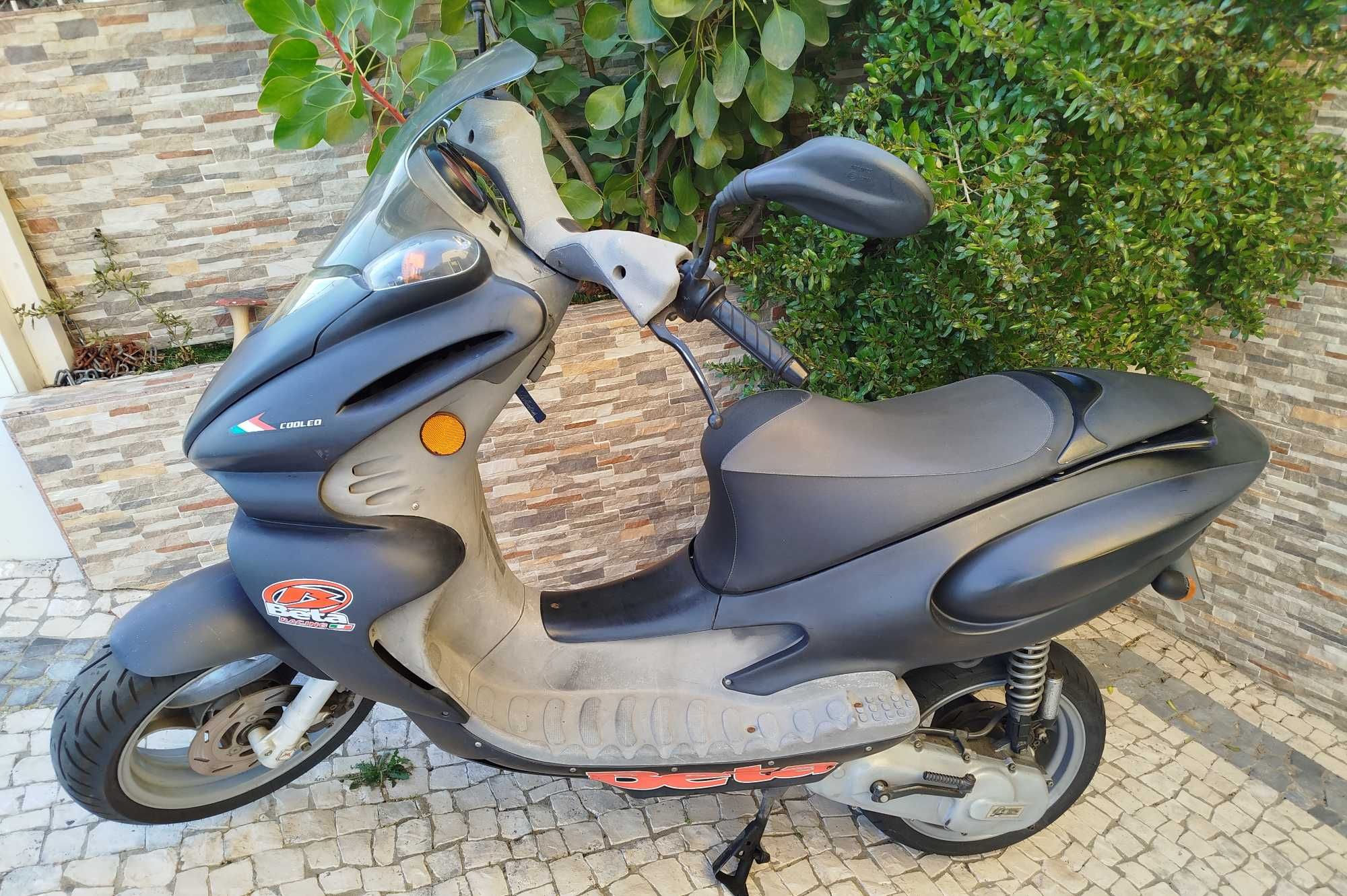 Moto scooter BETA