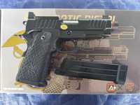 Pistola T8 x ARMY ARMAMENT C2 Hicapa - [Airsoft]