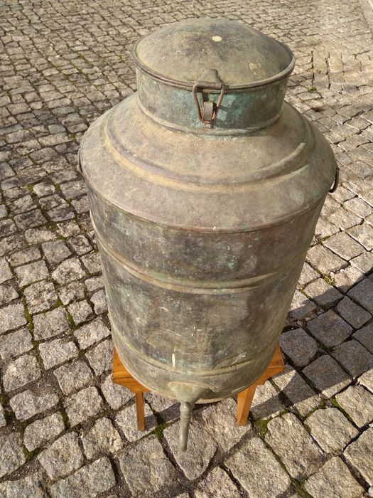 Pote/Bilha em cobre antigo 60litros muito antiga