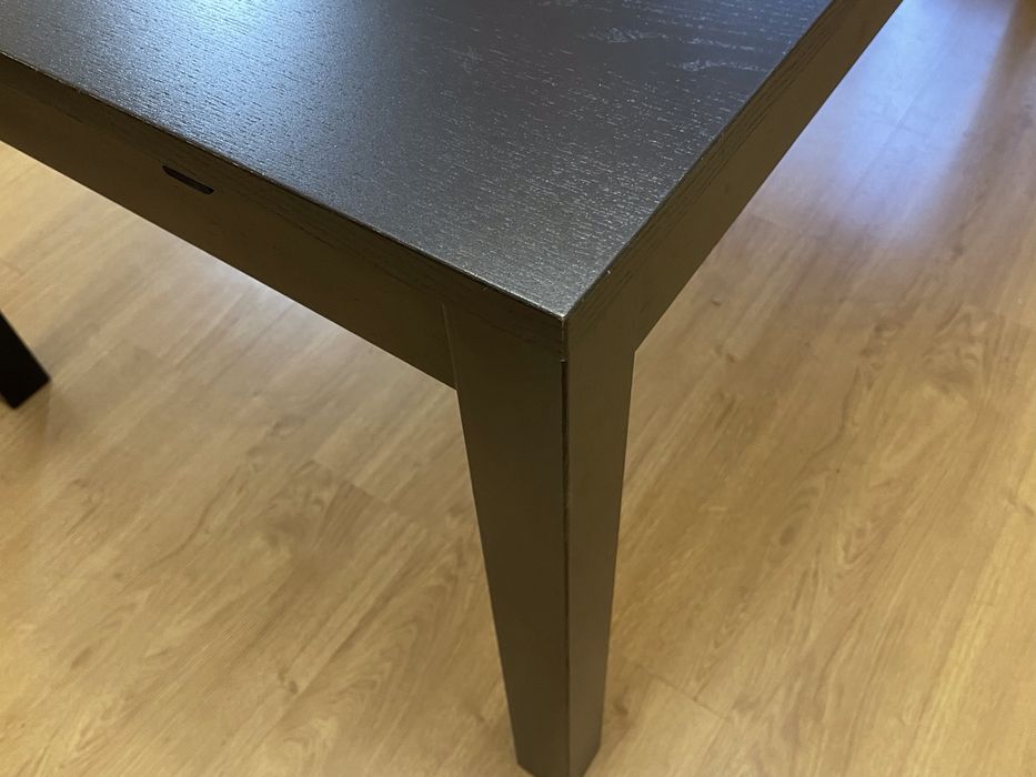 Mesa ikea 95x175 extensivel até 2,60 preta + 6 cadeiras