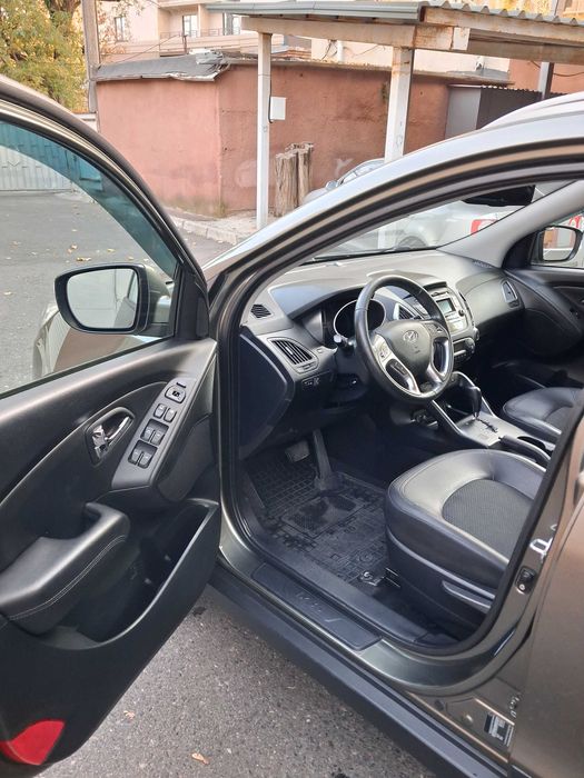 Продам Hyundai ix 35 в идеальном состоянии!