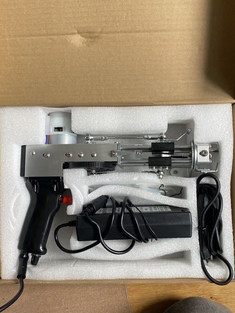 Tufing Gun Cut and Loop Nova