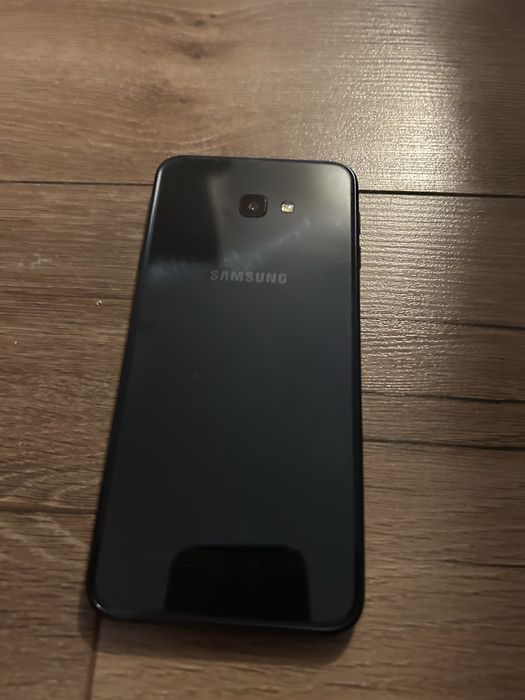 Sprzedam Samsung Galaxy J4+