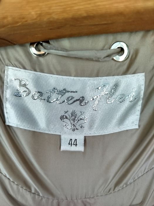 Куртка осенняя женская