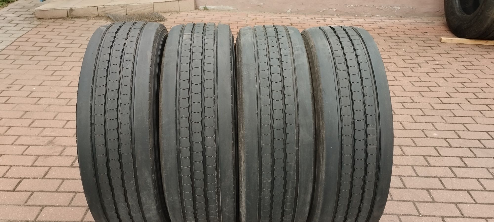 Michelin 265/70R19.5, 11mm, 2022r, bezNapraw, 265/70/19.5, Wysyłka