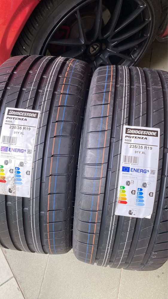 2szt Bridgestone Potenza S005 235/35 R19