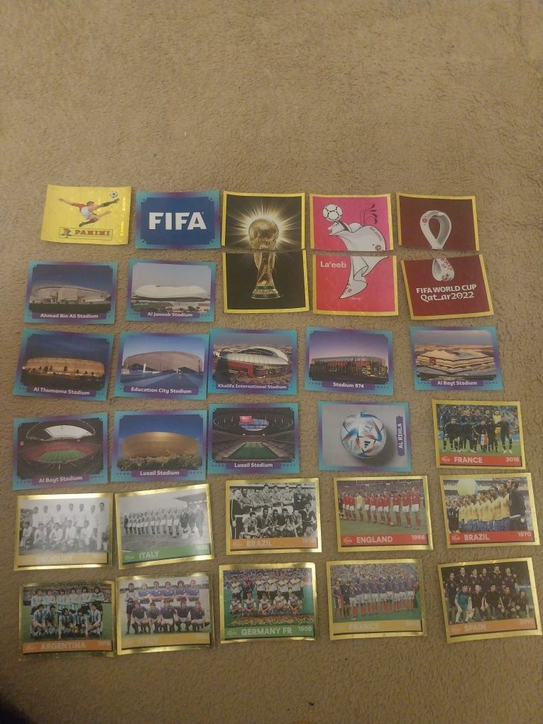 Lote 30 cromos Catar 2022