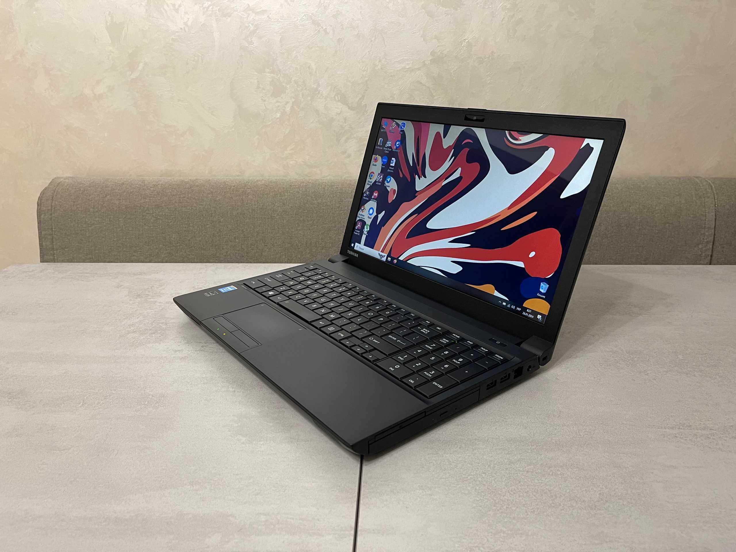 Ноутбук Toshiba Tecra A-50A, 15,6", i3-4000M, 8GB, 120GB SSD. Гарантія