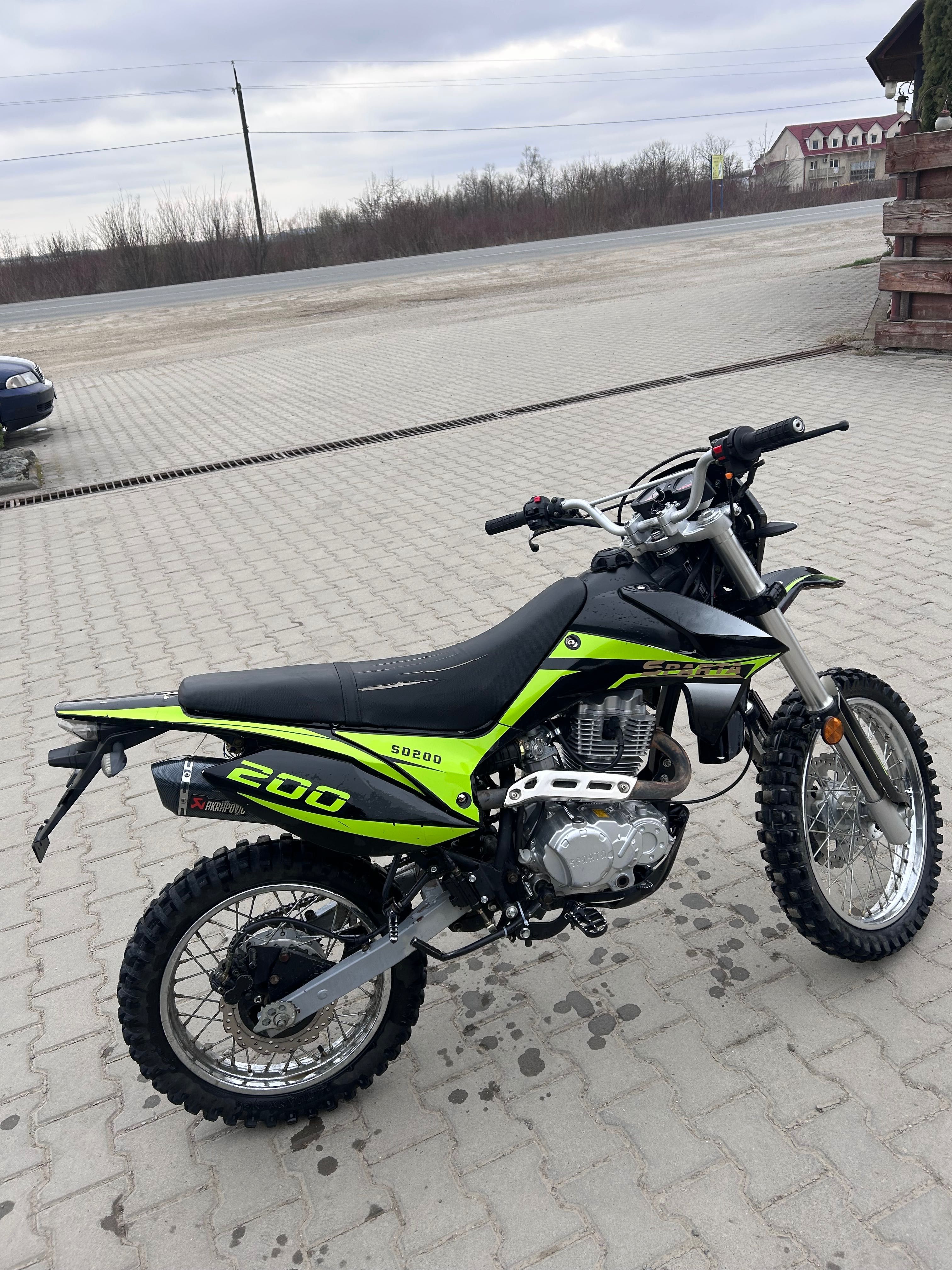 Sparta cross 200