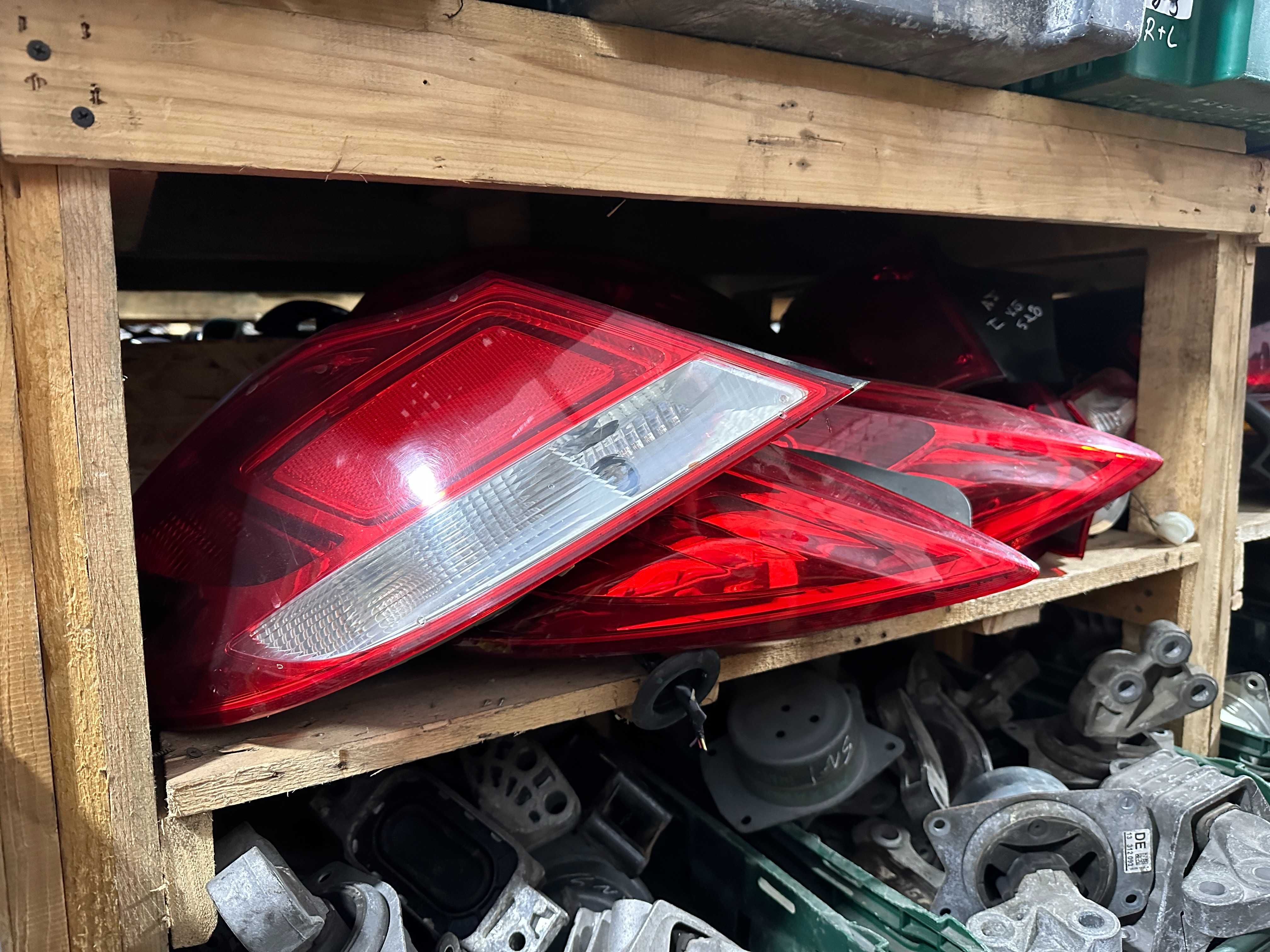 Фонарь задний Стоп Opel Vectra C Astra H Omega B Corca