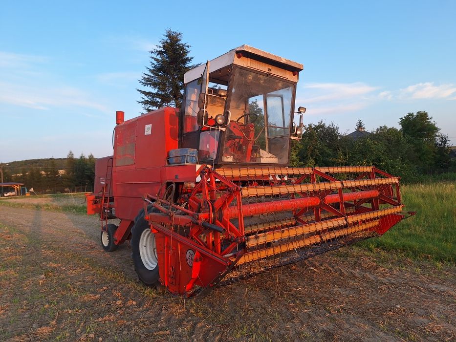 Sprzedam Kombajn Bizon Z056